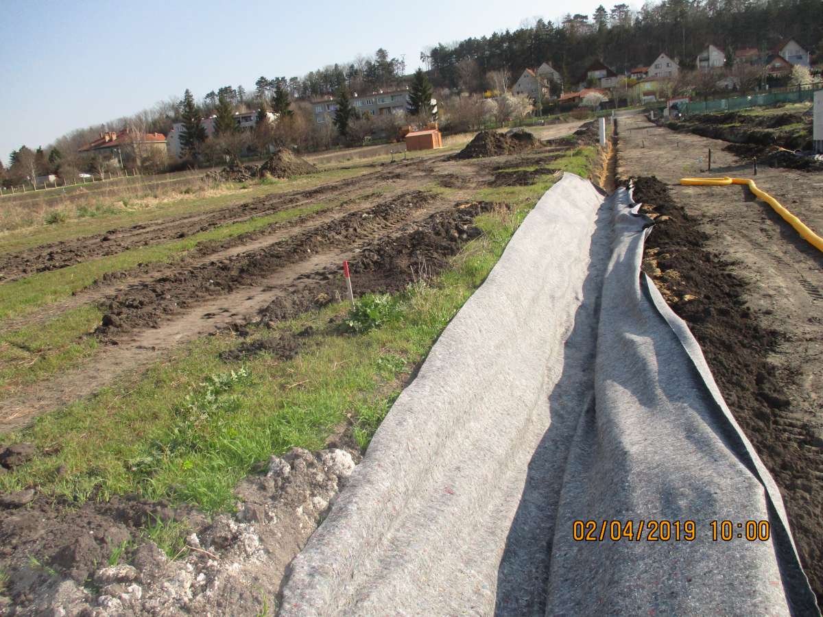 Budování příjezdových cest